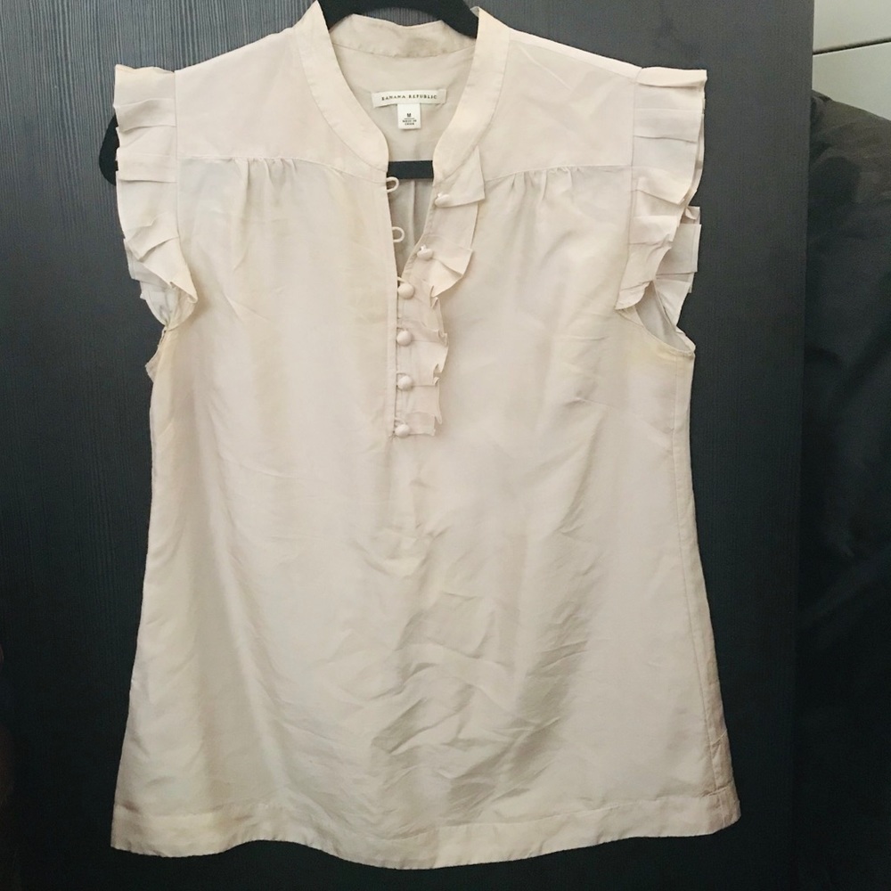 Banana Republic sleeveless blouse